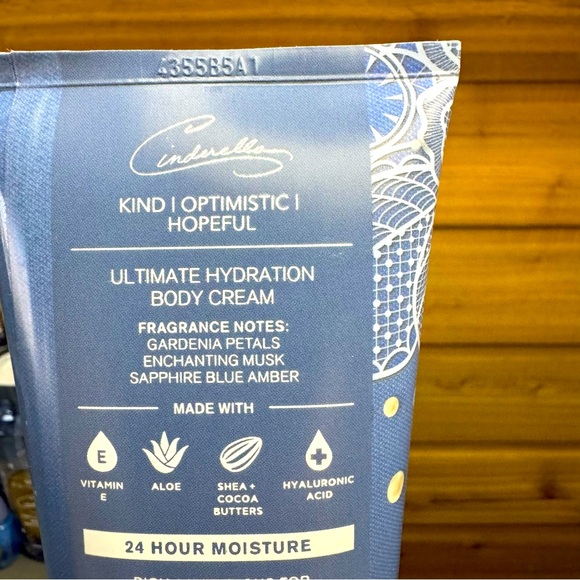 Bath and Body Works Cinderella Disney Princess Set - Picture 2 of 2